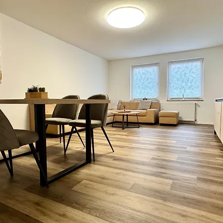 Linger House * Holzminden